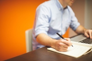 office-594132_1280-1.jpg